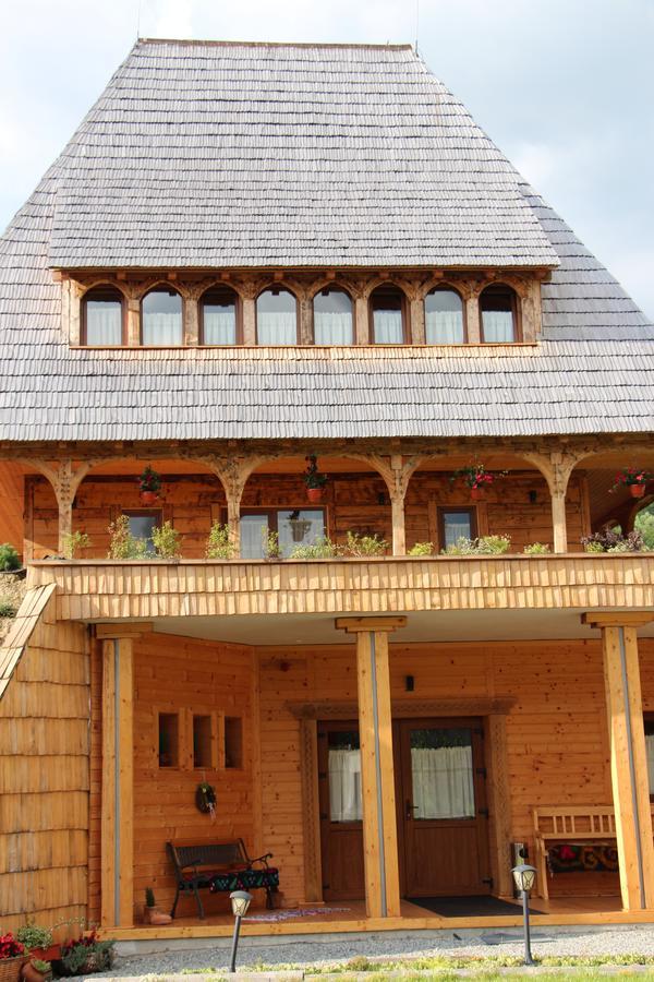 מלון מויסי Casa Ralucai מראה חיצוני תמונה